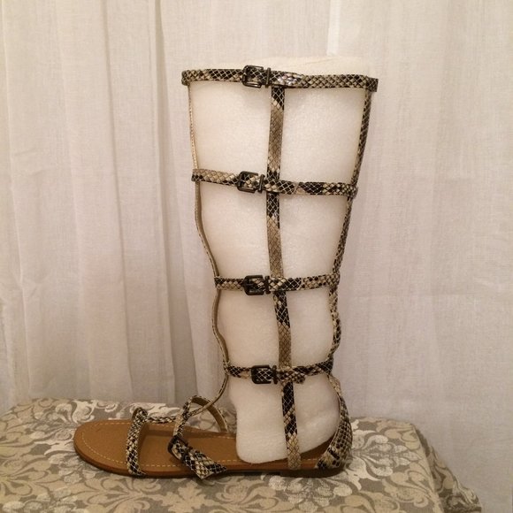 BCBG Gladiator Sandals, python snakeskin pattern - Picture 11 of 14